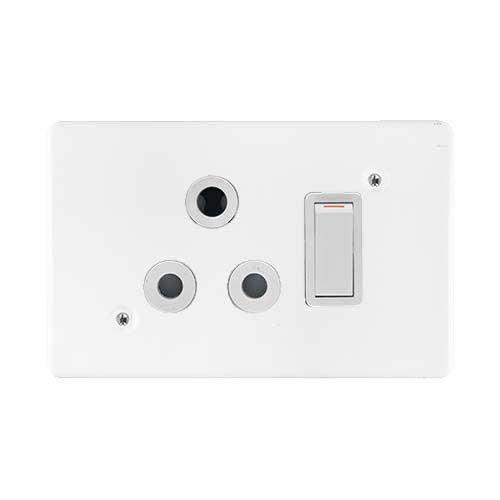 Crabtree Classic Single Light Switched Socket 2