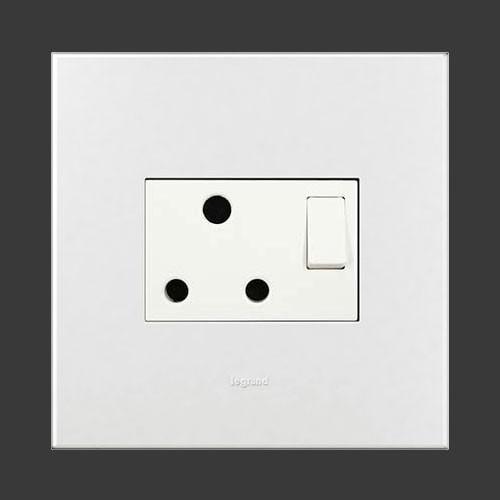 Legrand Single Switched Socket 4 X 4 White